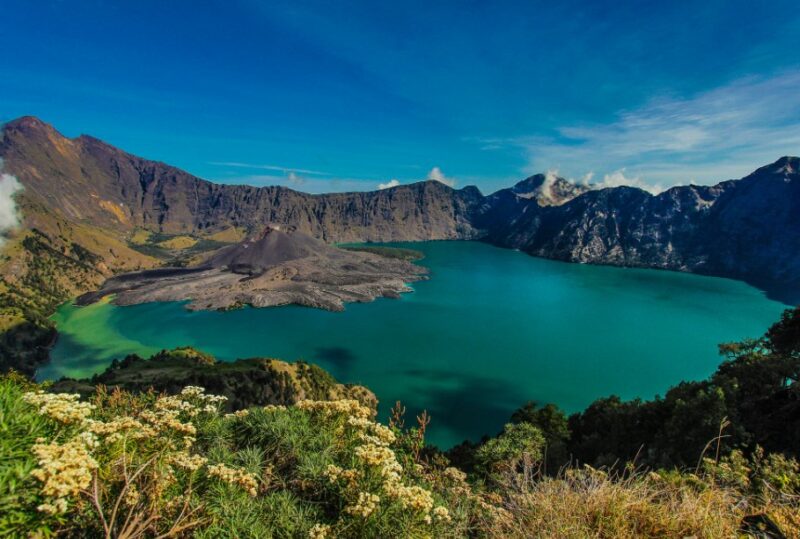 Danau Terdalam di Indonesia